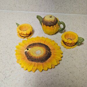 Vintage 90s Miniature Resin Tea Set - Sunflower Bee